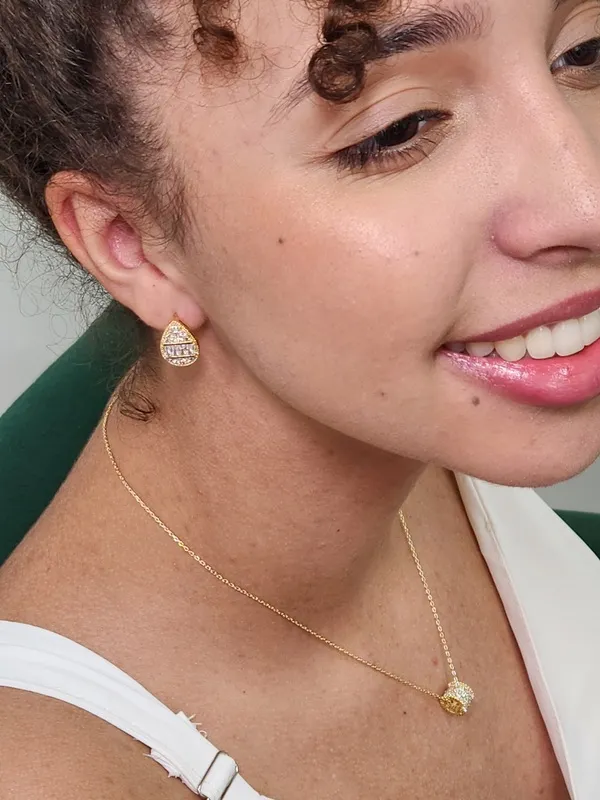Brinco Gota Zircônia banhado Ouro 18k