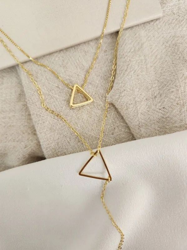 Colar Gravatinha Geométrico banhado Ouro 18k