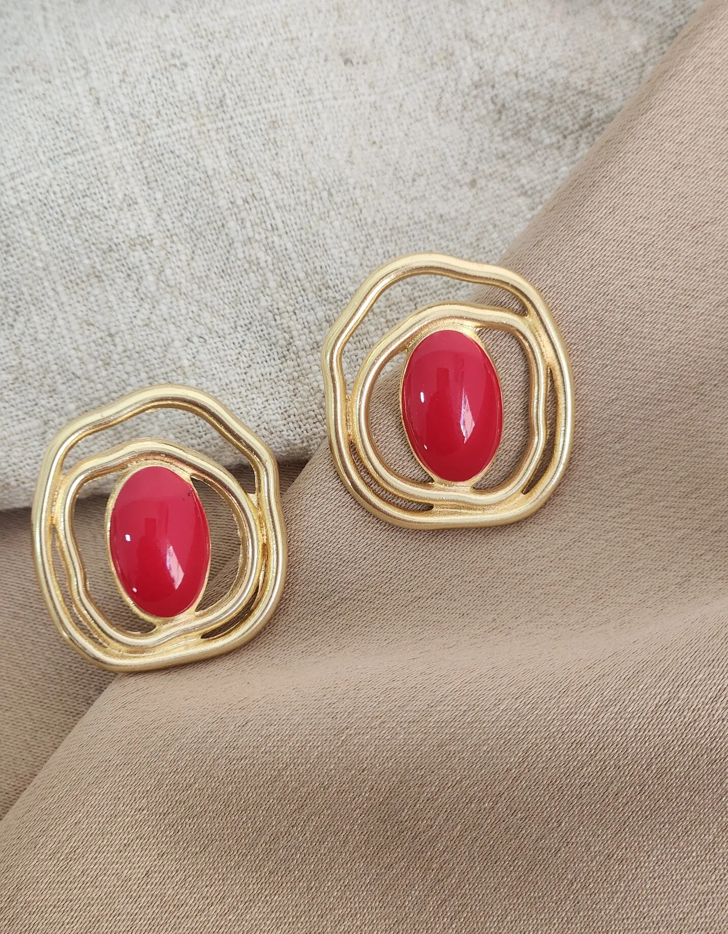 Brinco Orgânico Esmaltado Vermelho