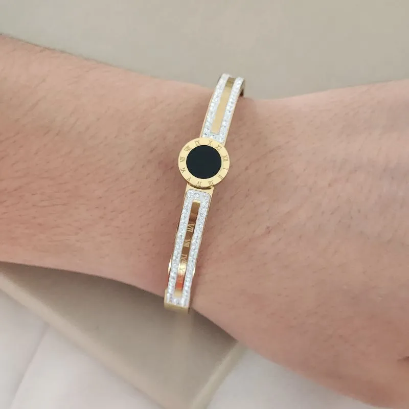 BRACELETE CRAVEJADO COM ZIRCÔNIA