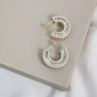 Brinco Argola Cravejado Micro Zircônia Banhado a Ouro 18k