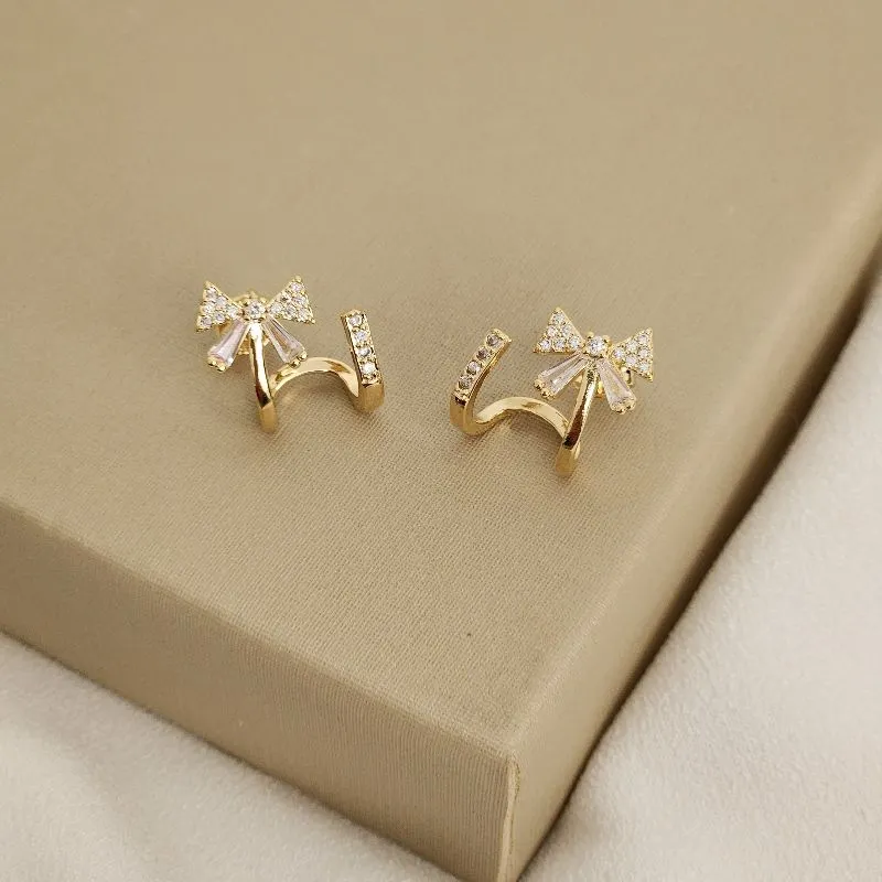 Brinco Delicado Laço Cravejado Zircônia banhado Ouro 18k