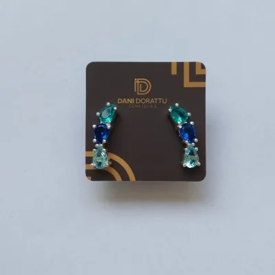 BRINCO EAR CUFF COM PEDRAS