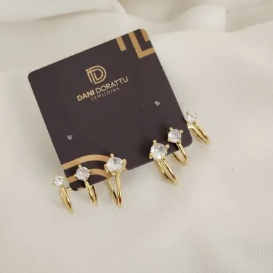 BRINCO EARCUFF DE ZIRCONIA