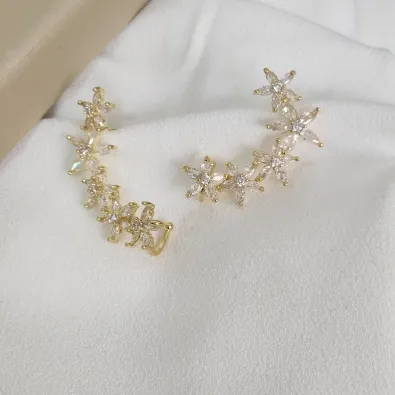 BRINCO EARCUFF  ZIRCÔNIA