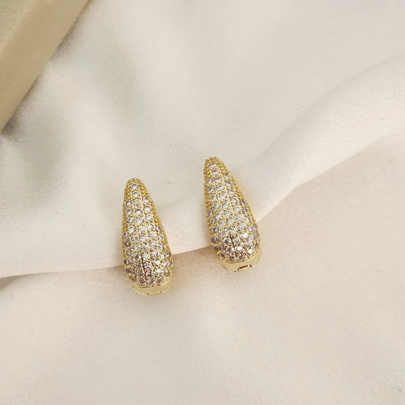 Brinco Gota Zircônia Cravejada banhado Ouro 18k
