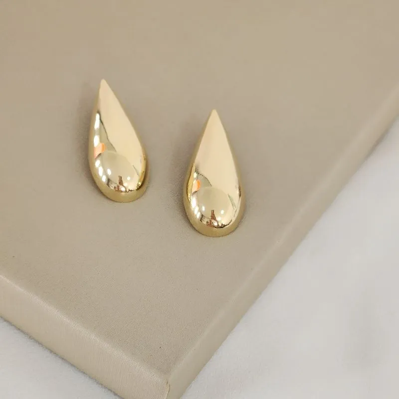 Brinco Maxi Gota banhado Ouro 18k