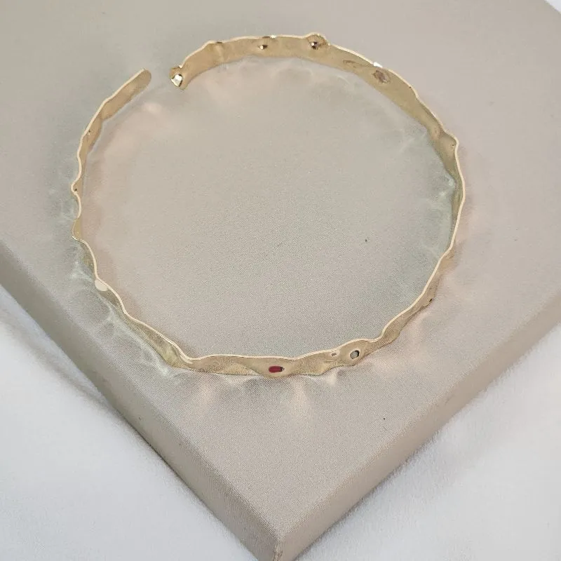 Colar Aro Grosso Achatado Detalhe Metal banhado Ouro18K