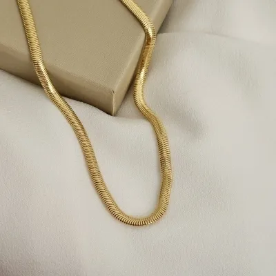 COLAR CHOKER MALEÁVEL FINA