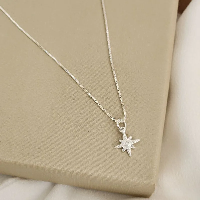 COLAR  PINGENTE ESTRELA ZIRCÔNIA