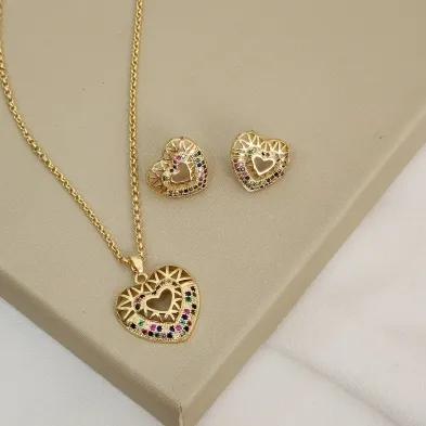 CONJUNTO CORAÇÃO COM ZIRCONIA