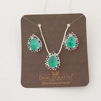 CONJUNTO GOTA COM ZIRCÔNIA