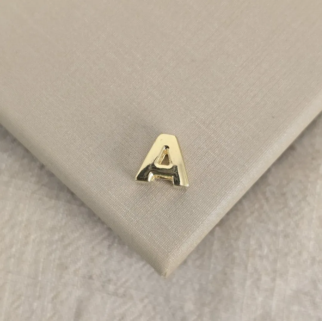 Pingente Letra A banhada ouro 18k