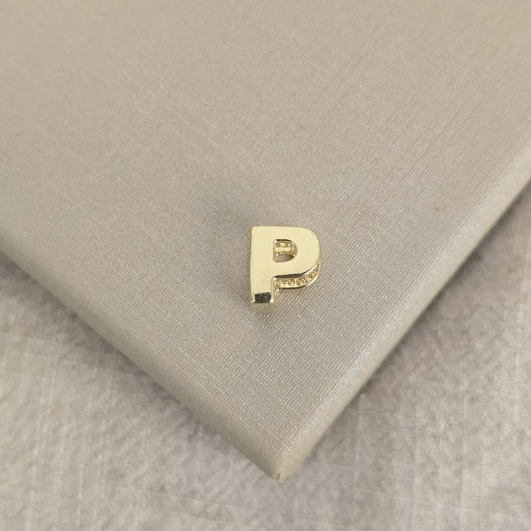 Pingente Letra P banhado ouro 18k