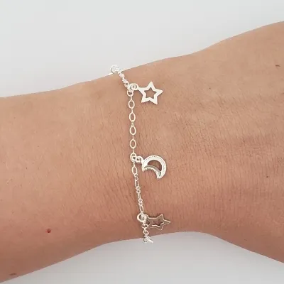 PULSEIRA COM PINGETES LUA E ESTRELA