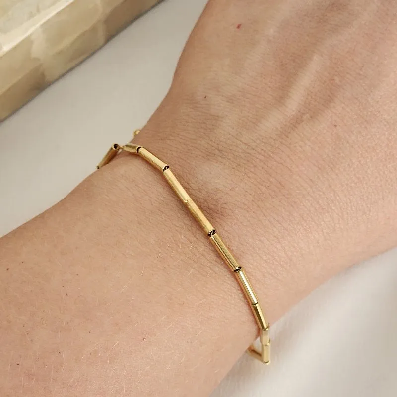 Pulseira Metal Geométrica banhada Ouro 18k