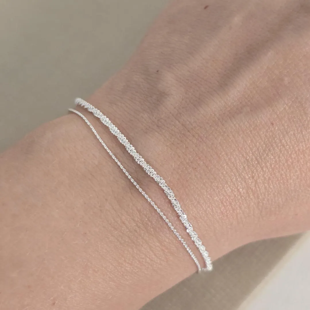 Pulseira Dupla com Corrente Delicada