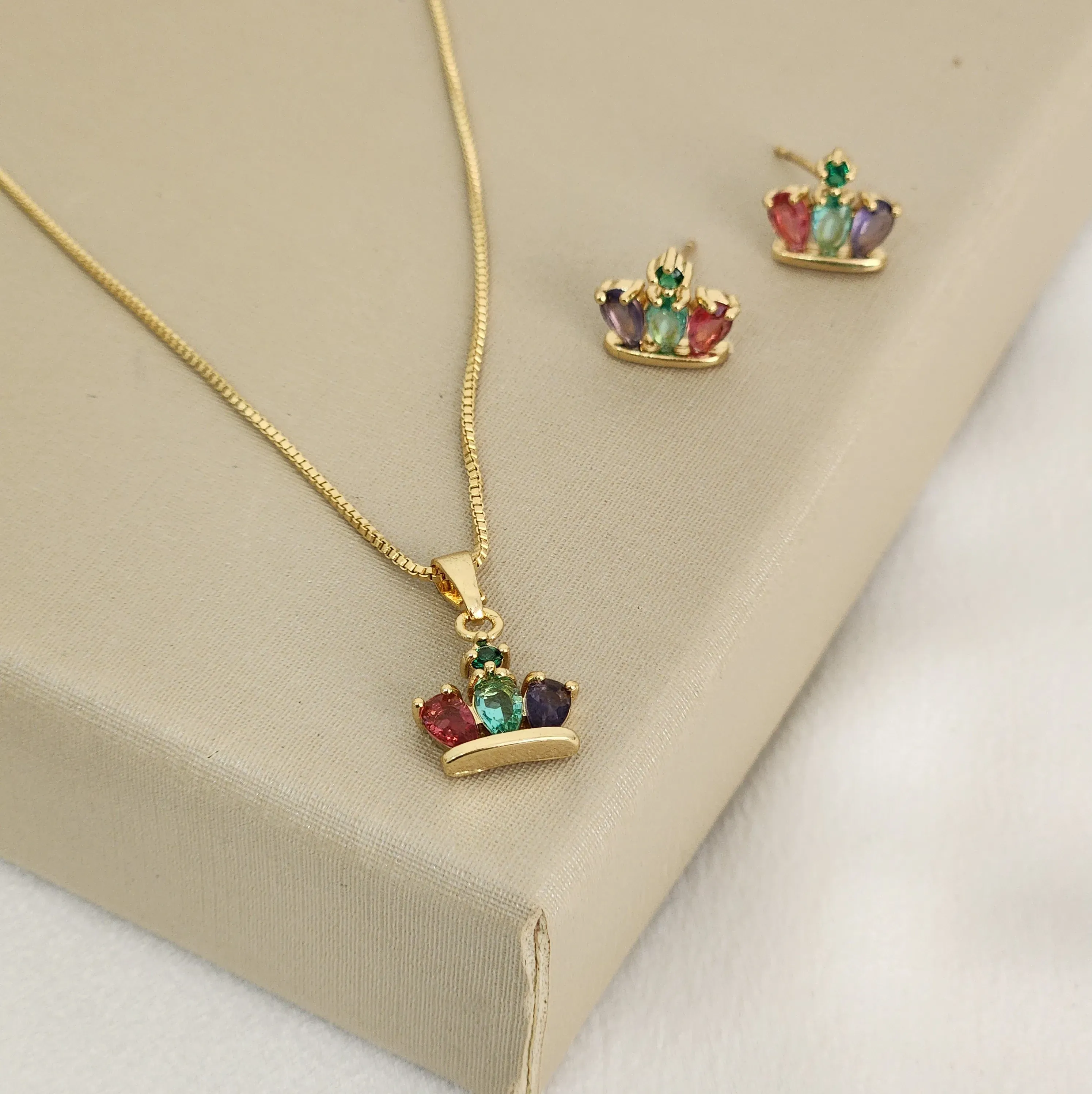 COLAR ZIRCONIA