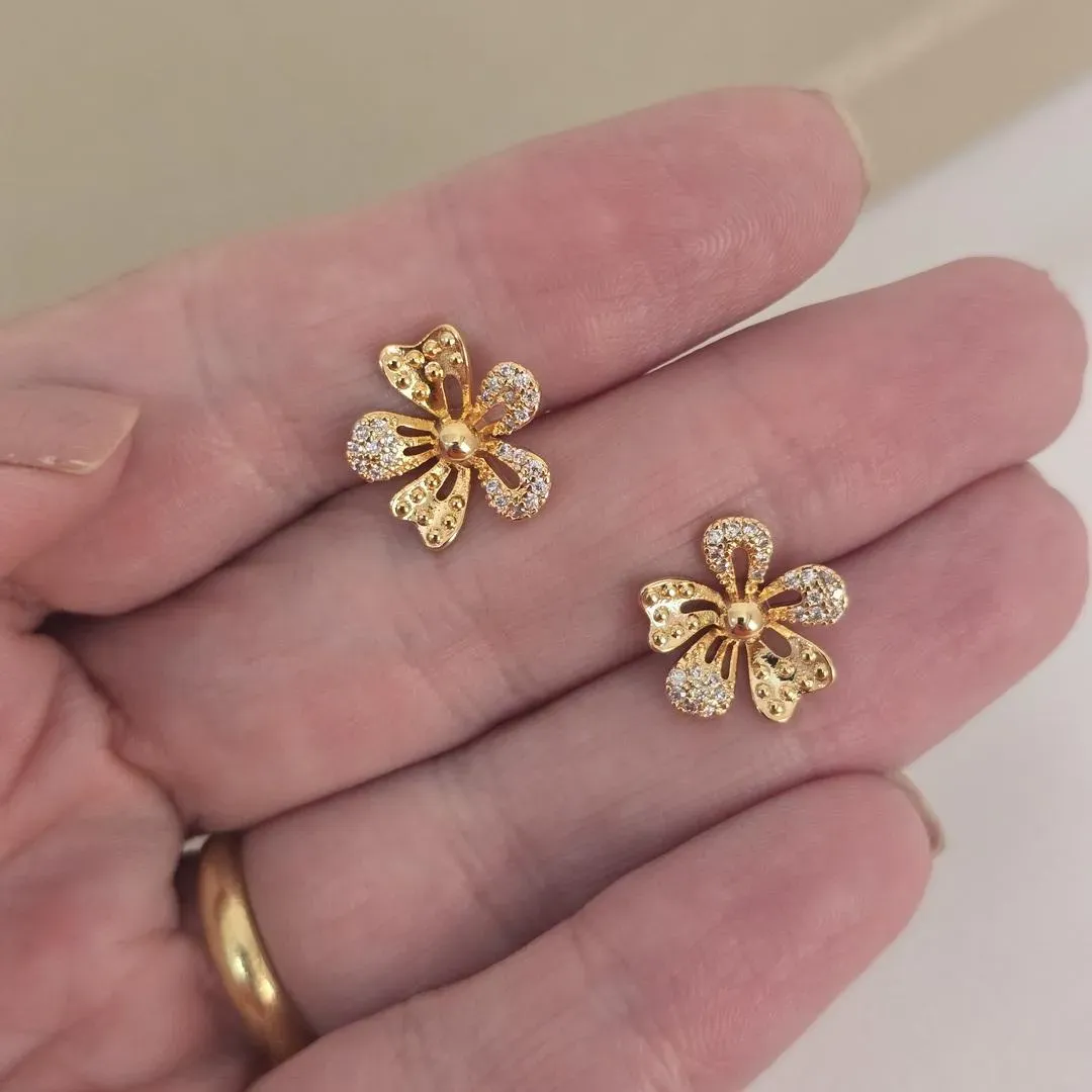 Brinco Flor Zircônia