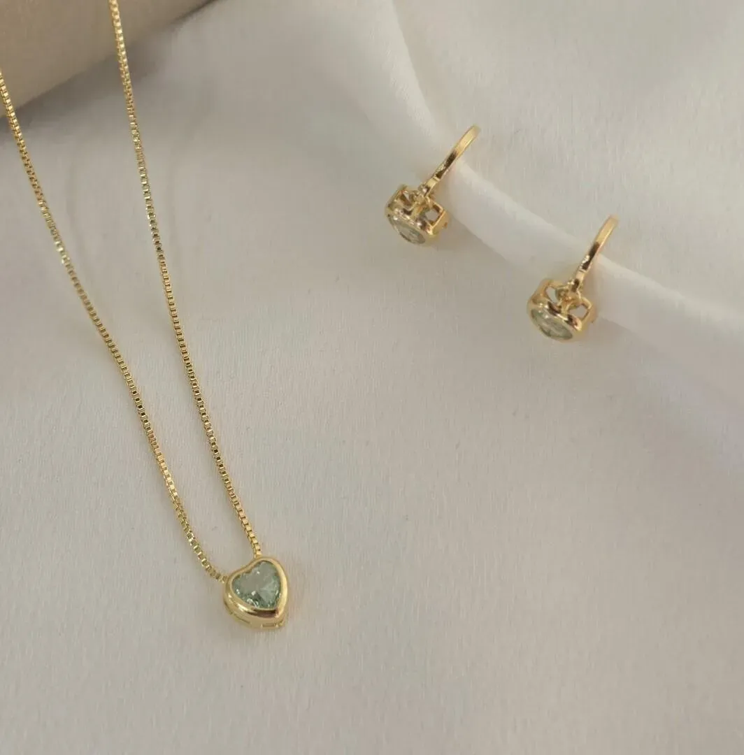 Conjunto Delicado Argola De Coração