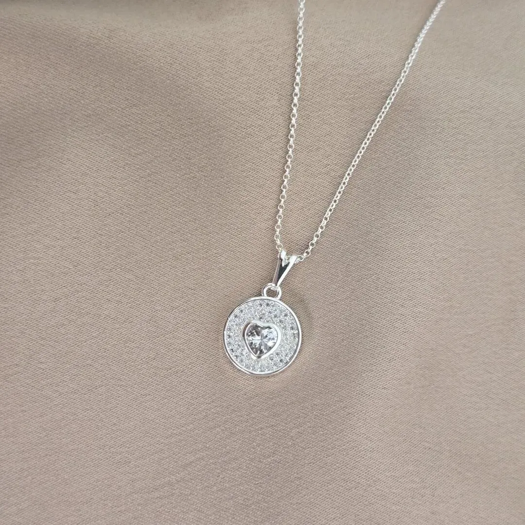 Colar Detalhe De Coração Zircônia