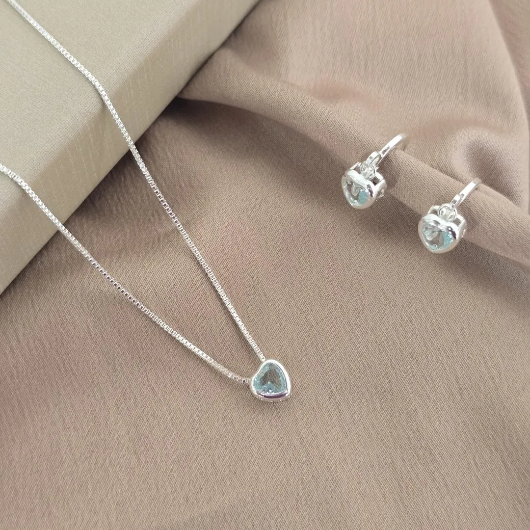 Conjunto Delicado Argola De Coração