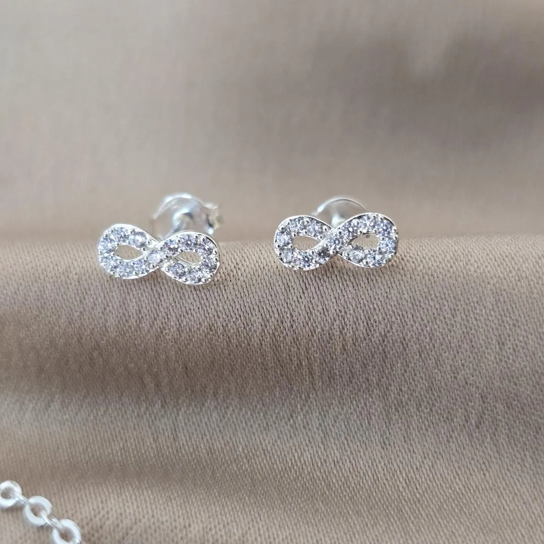 Conjunto Delicado Infinito