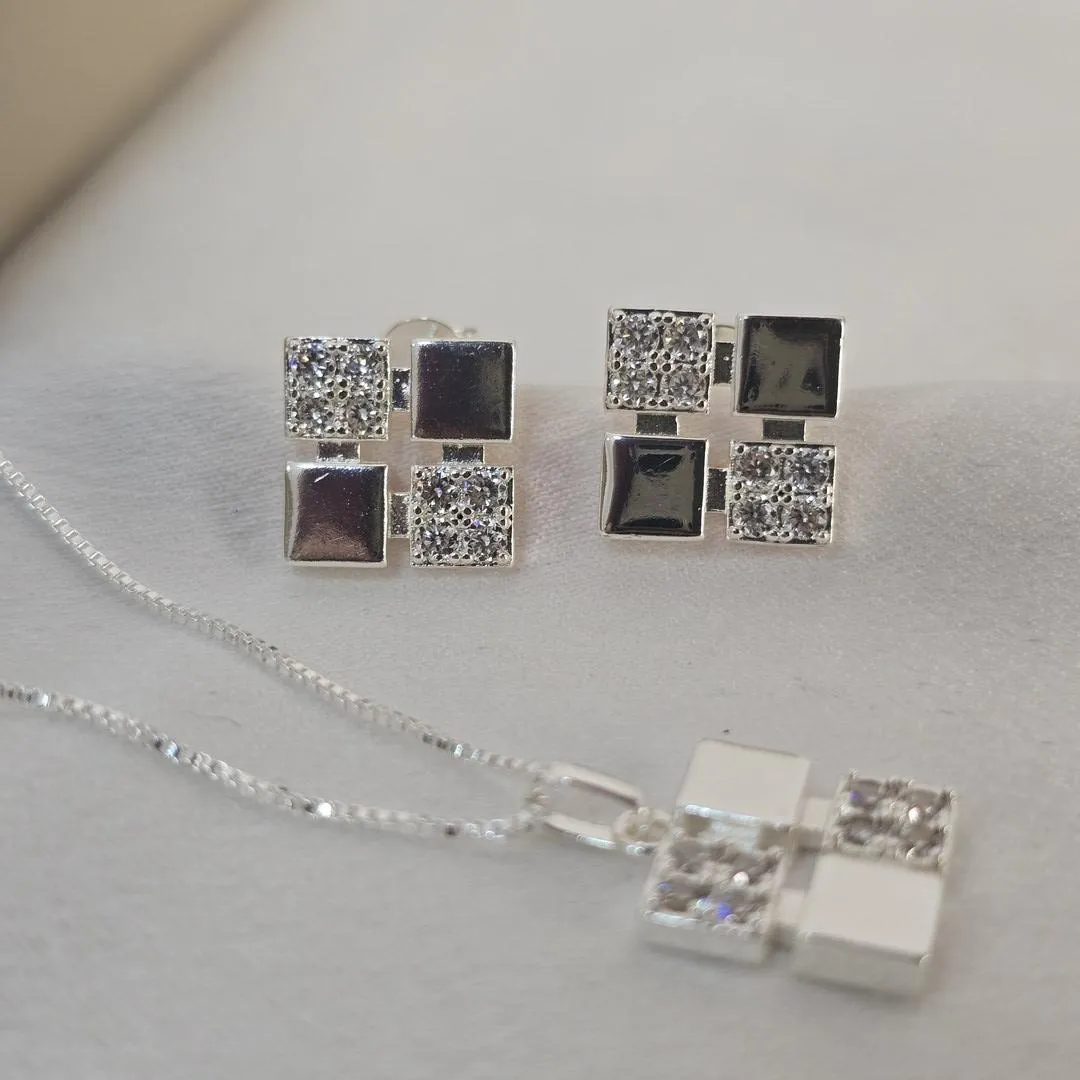 Conjunto Quadrado Liso e Zircônia