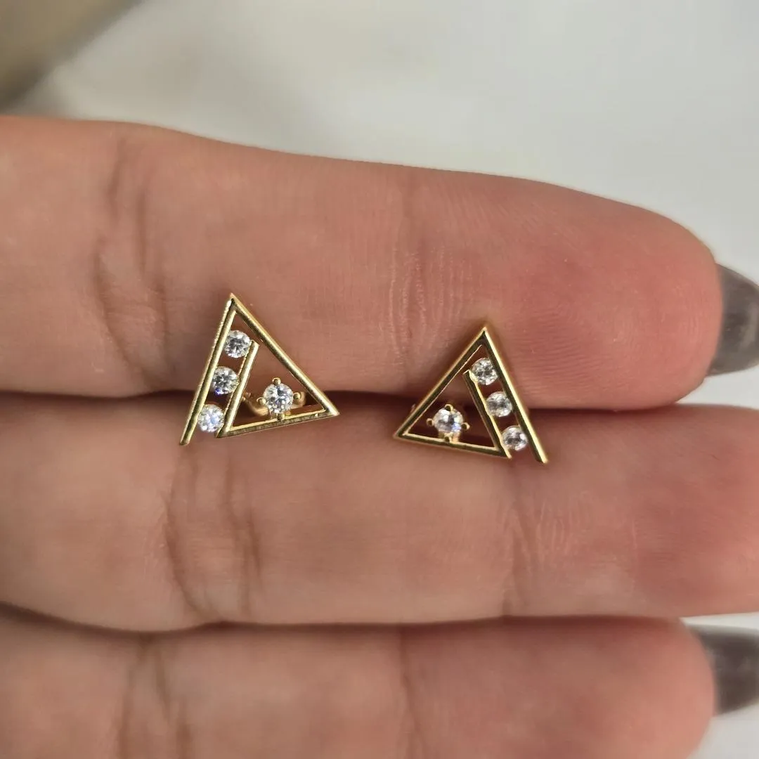 Brinco Gemometrico Liso e Zircônia