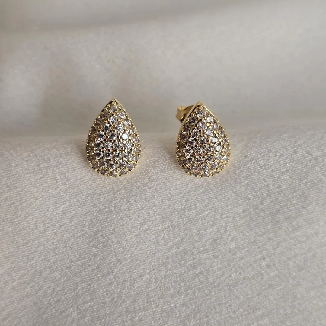Brinco Delicado Gota Zircônia