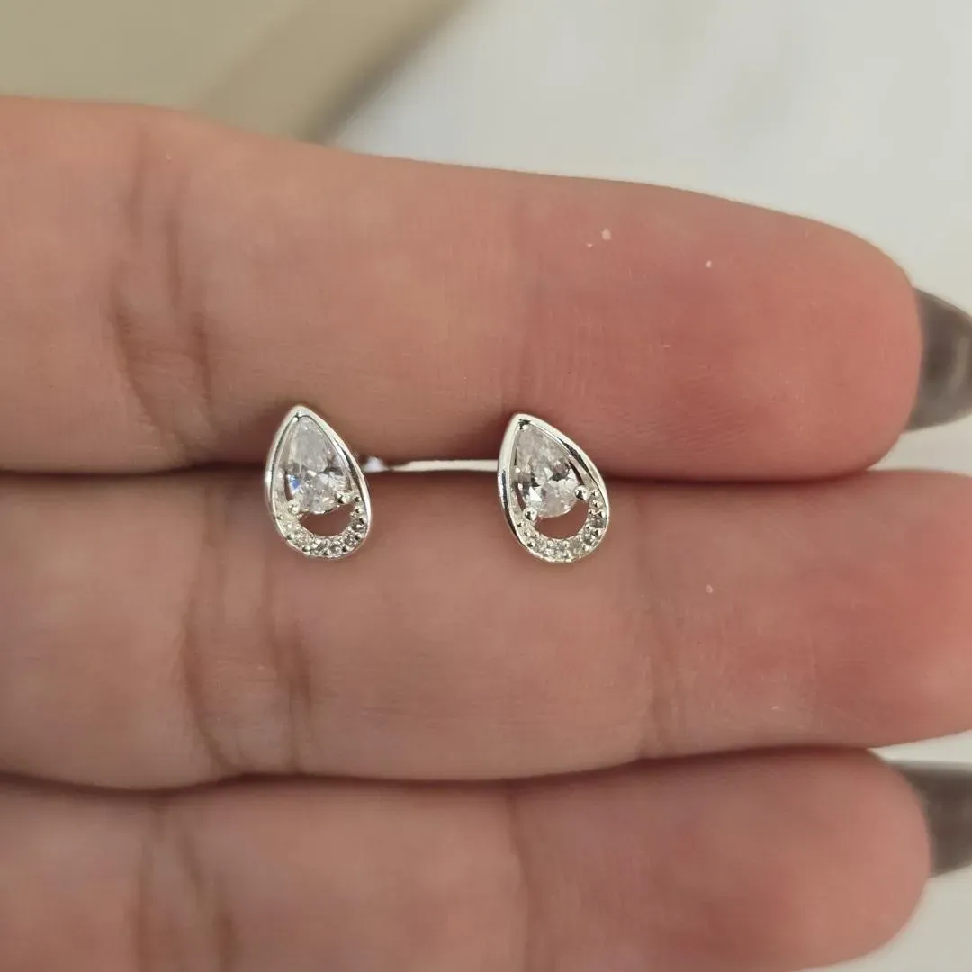 Brinco Delicado Gota Zircônia