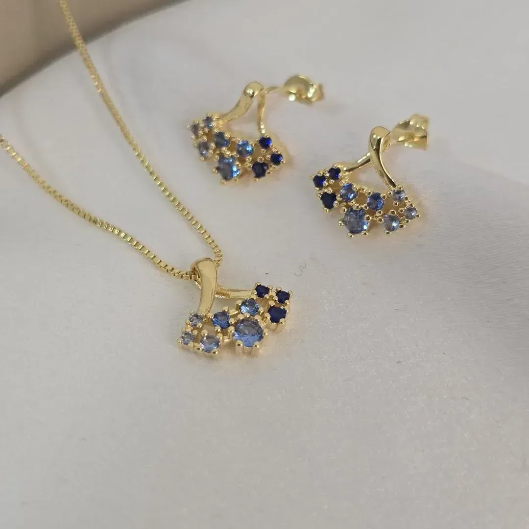 Conjunto Árvore Detalhe de Pedra