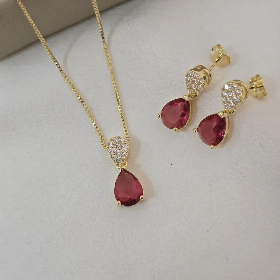 Conjunto Delicado Pedra e Zircônia