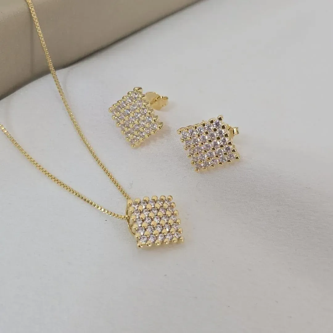 Conjunto Delicado Quadrado Zircônia