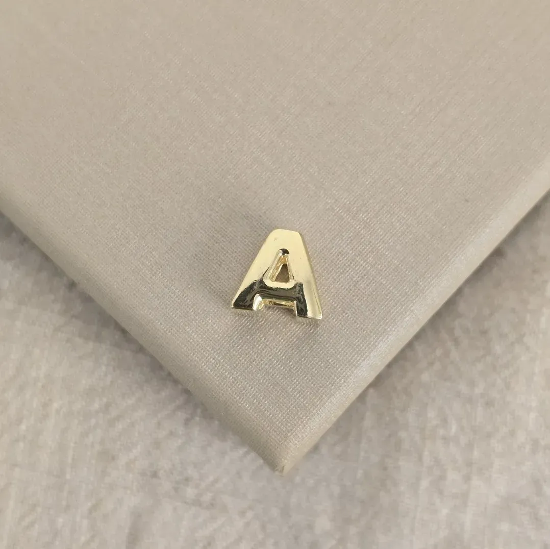 Pingente Letra A banhada ouro 18k