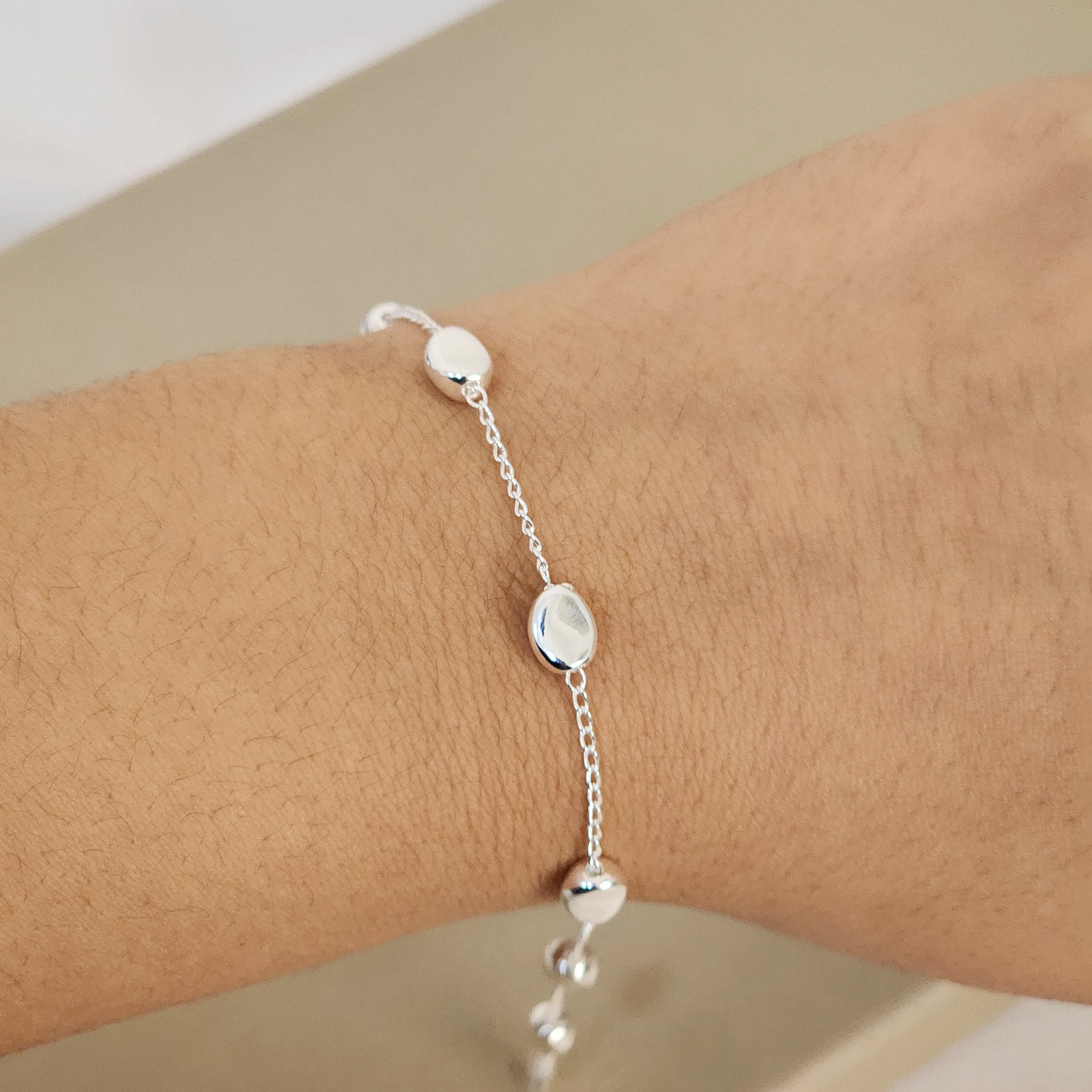 Pulseira Delicada Bolinha Lisa
