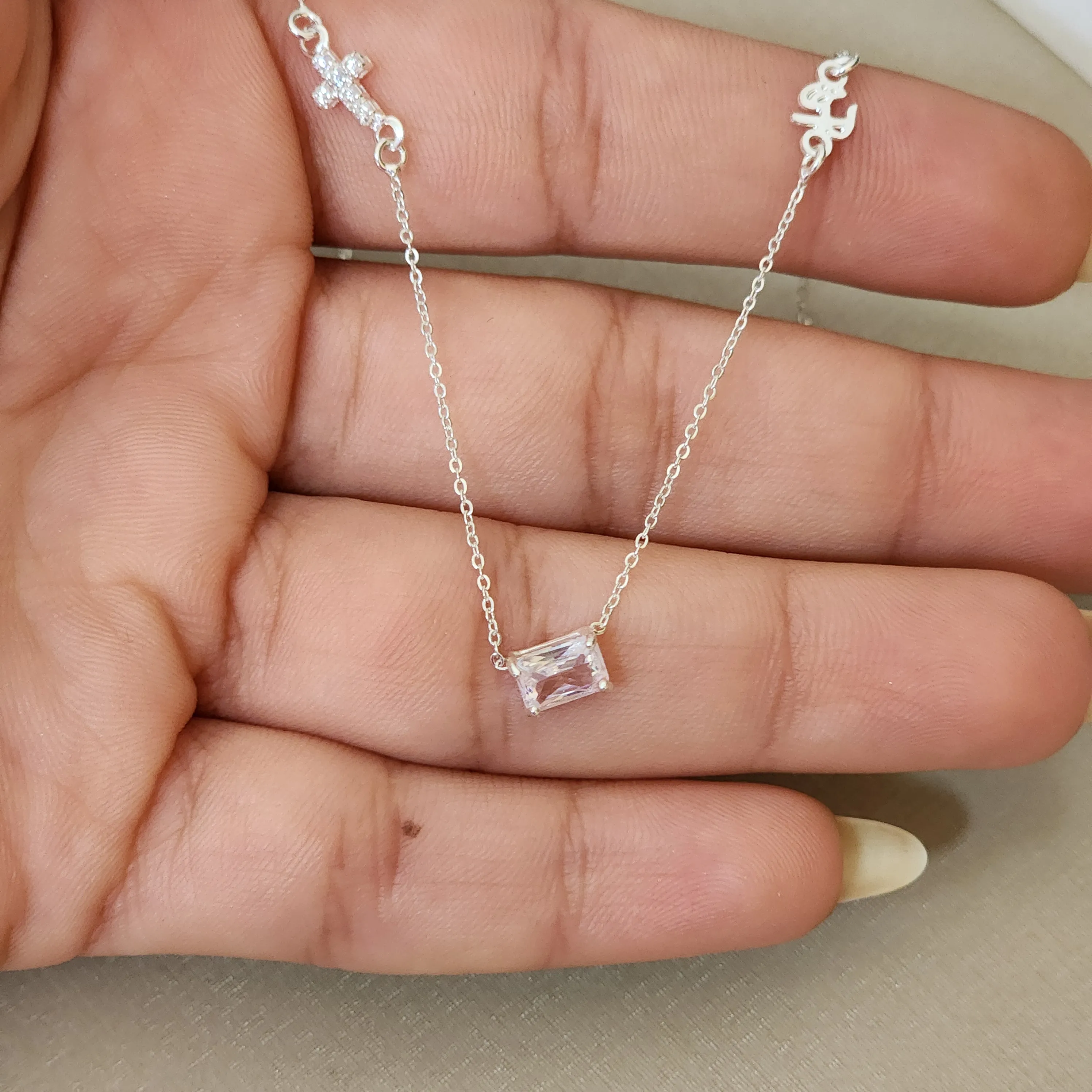 Colar Choker Delicado Zircônia