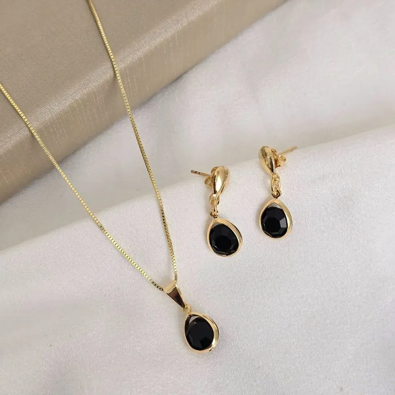 Conjunto Delicado com Zirconia Colorida