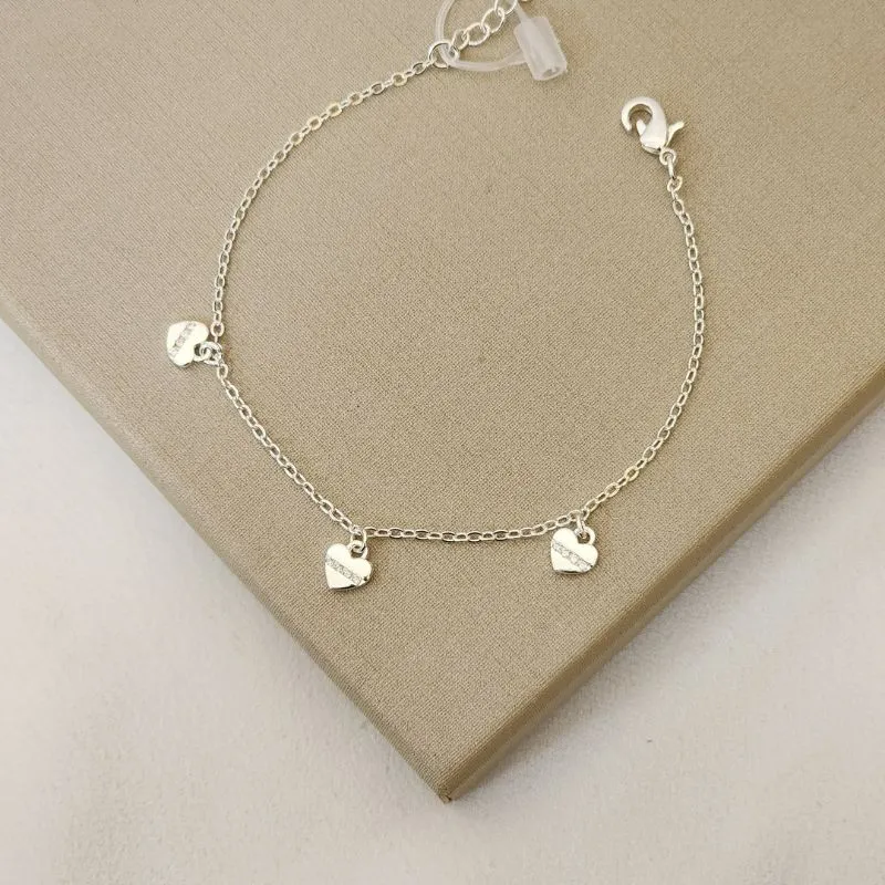 Pulseira Delicada Corações