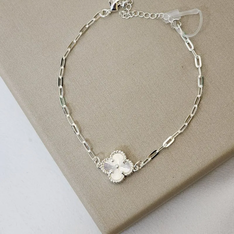 Pulseira Delicada Lisa V