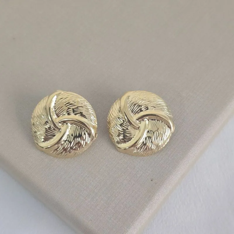 Brinco Circular Geométrico