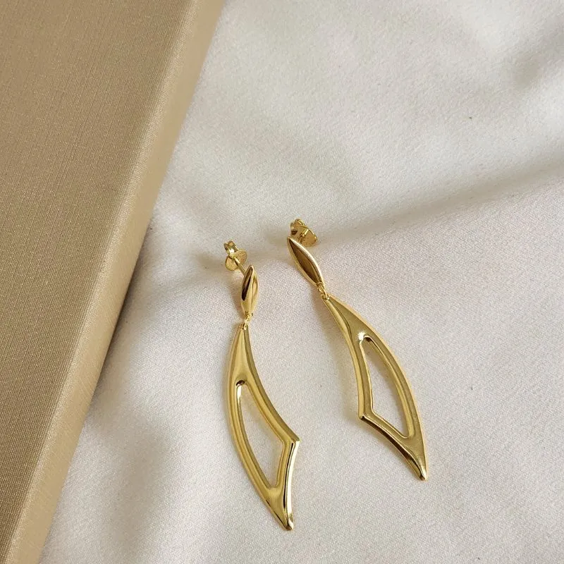 Brinco Liso Geométrico