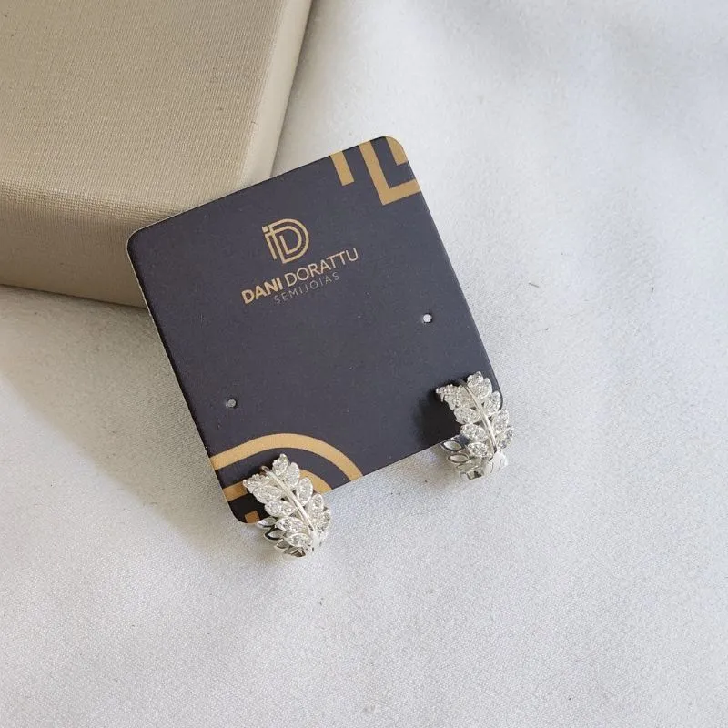 Argola Delicada Folhas Zircônia