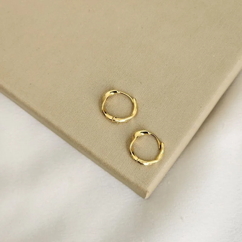 Argola Delicada Lisa