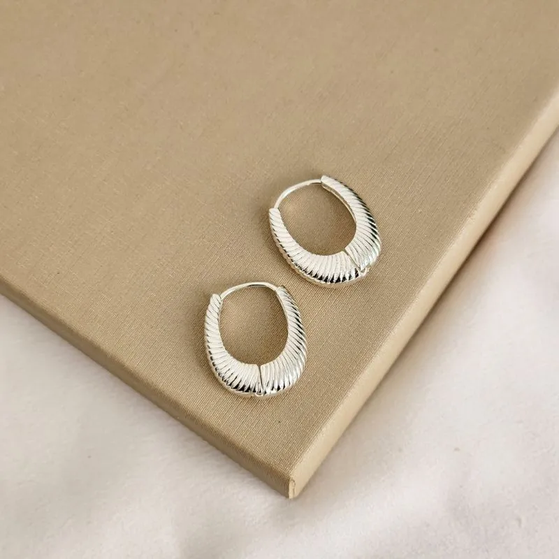 Argola Delicada Lisa