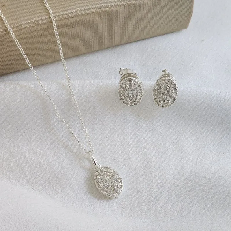 Conjunto Oval Zircônia