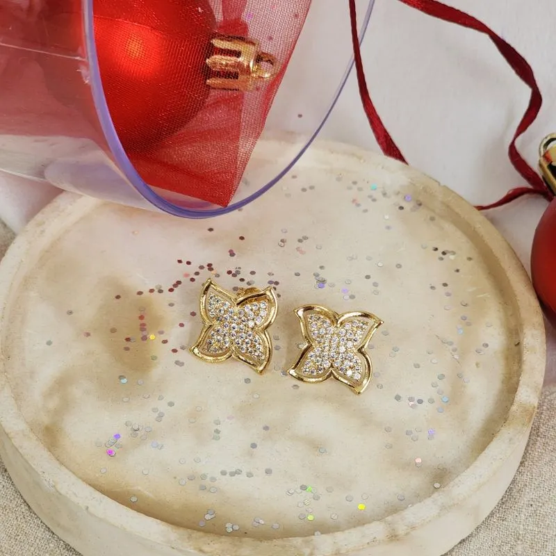 Brinco Elegante Zircônia