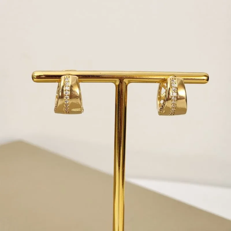 Argola Delicada Lisa e Zircônia - Média