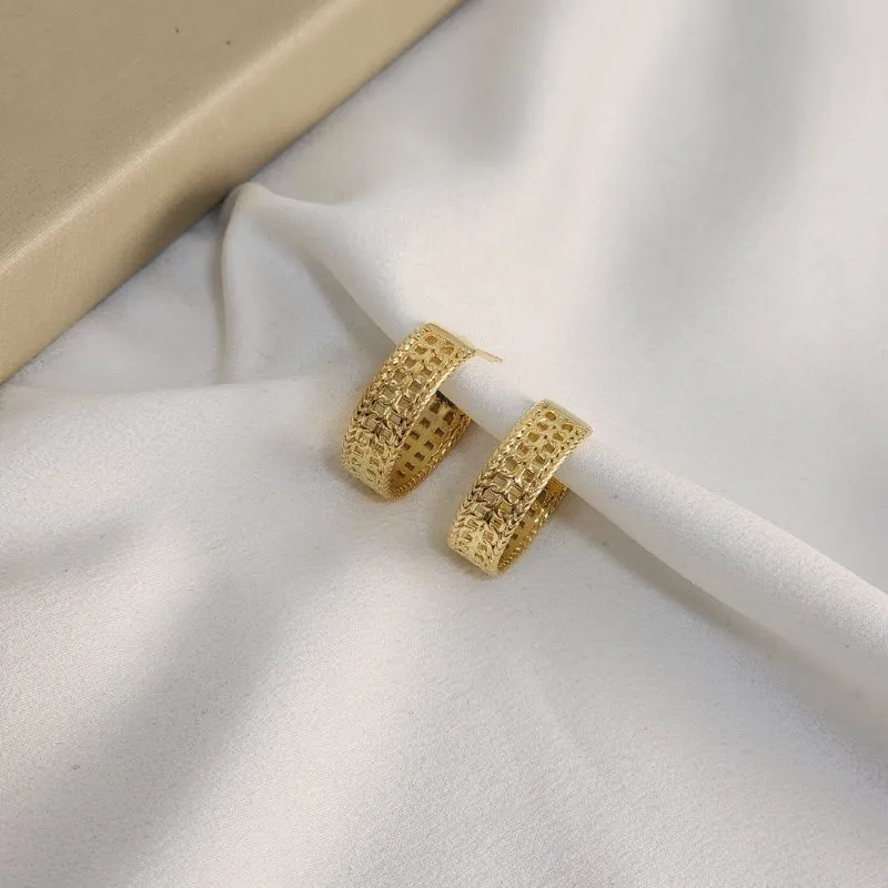 Argola Lisa Trabalhada