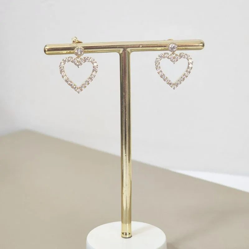 Brinco Coração Delicado Zircônia